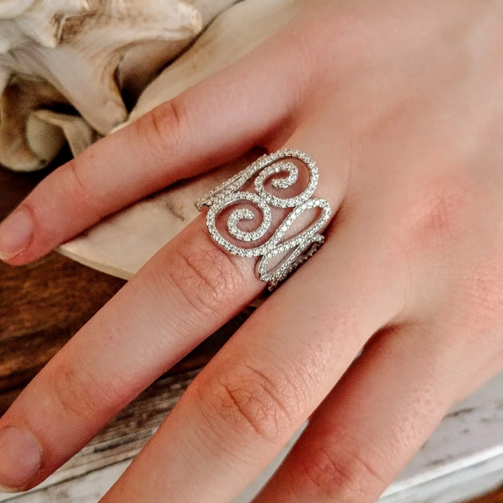 Sparkling Sterling Ribbon Ring - Picture 8 of 8